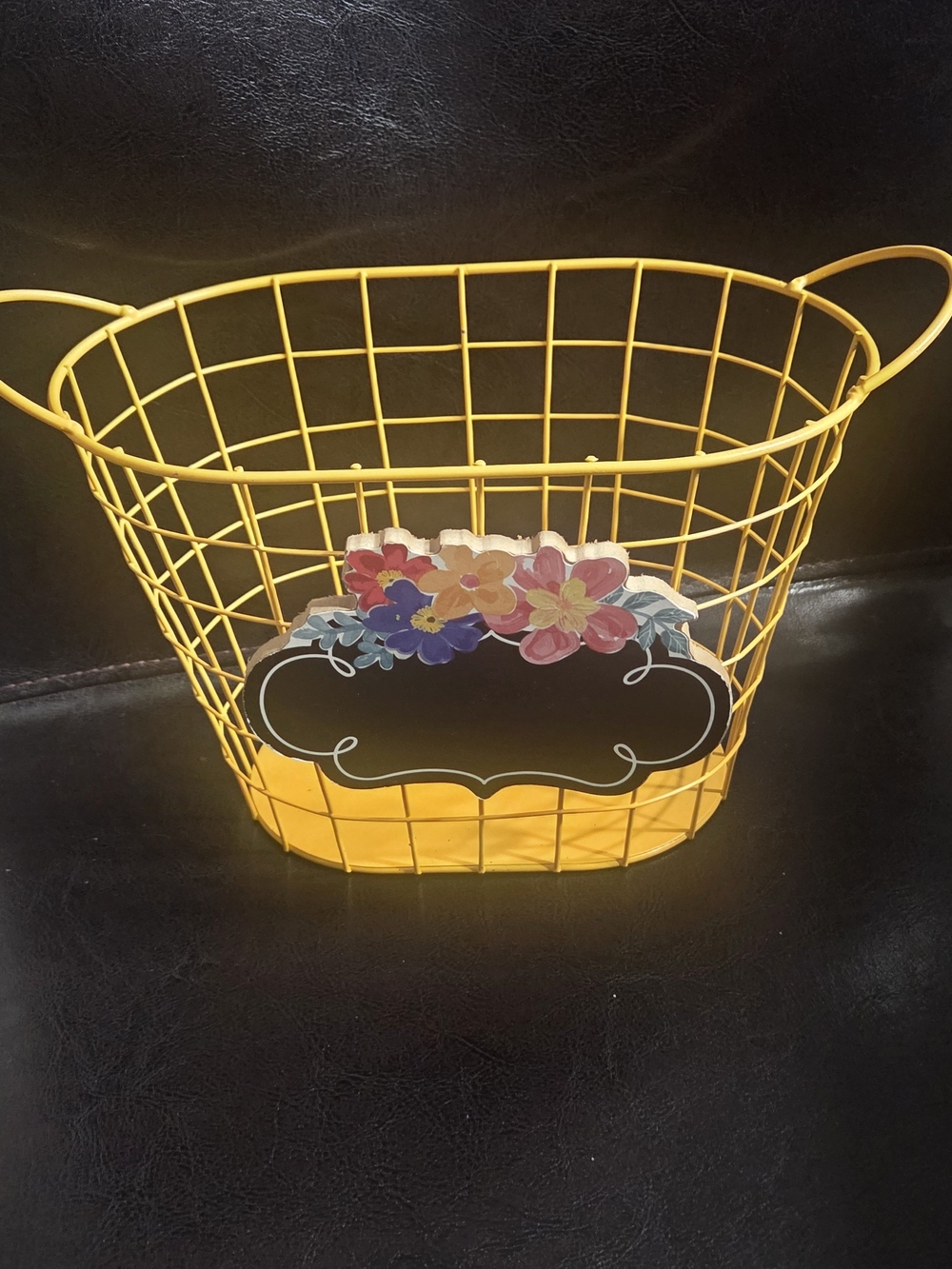 PIONEER Women Yellow Wire Basket with Floral Chalkboard Accent